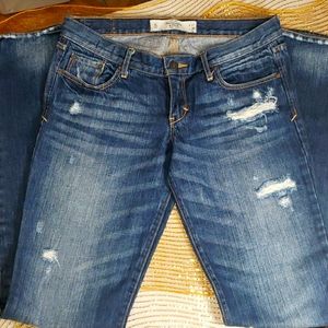 Abercrombie and Fitch Womens Jeans..Size 4 Long ..Distressed